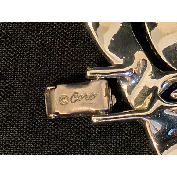 Vintage Coro Silver Tone Bracelet Bow Tie Design 15 Sections 7.25"L w Chain - Picture 15 of 15